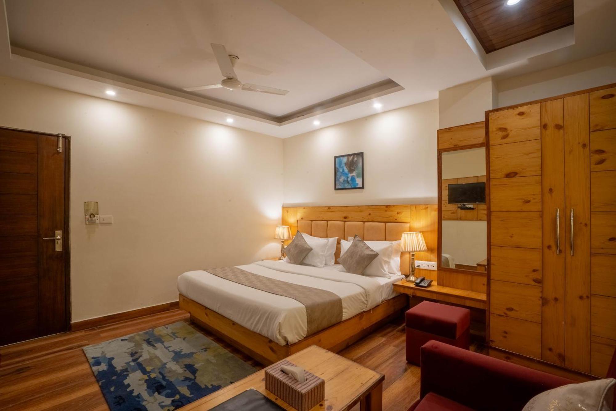 Perfectstayz Vista 5 Min Walk To Mall Road Mussoorie Esterno foto