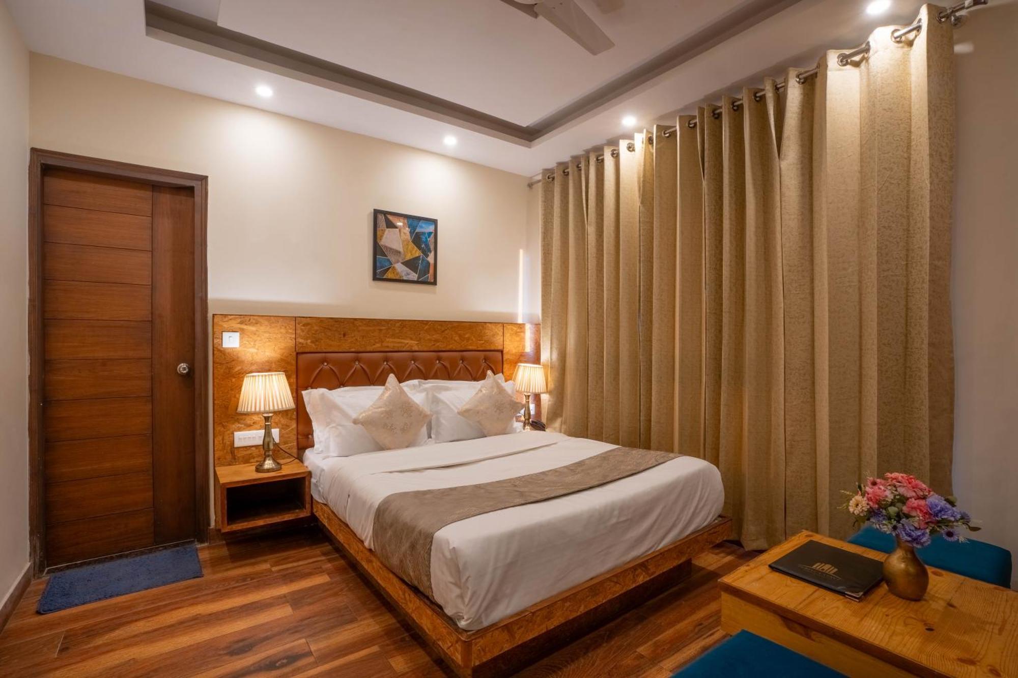 Perfectstayz Vista 5 Min Walk To Mall Road Mussoorie Esterno foto