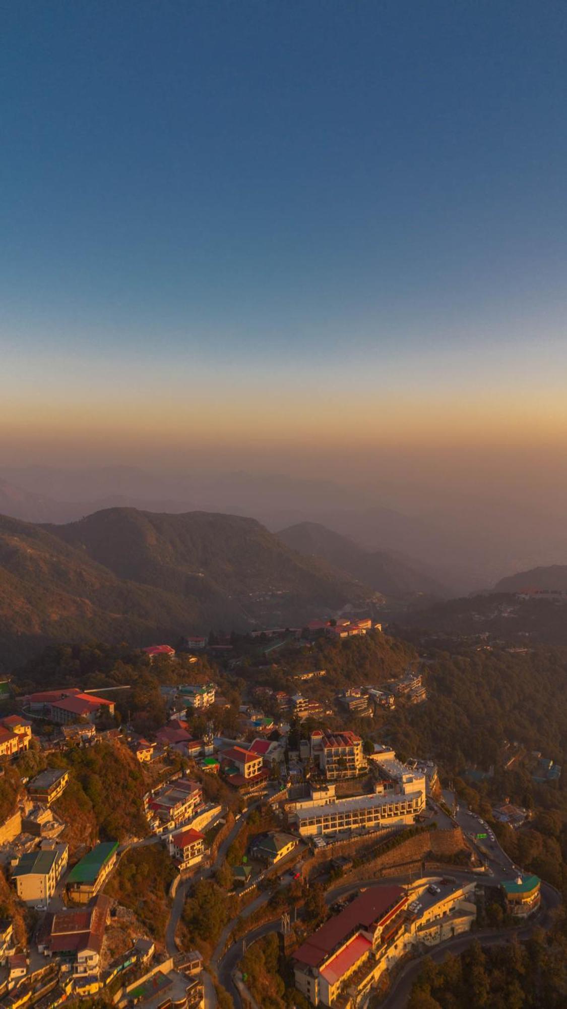 Perfectstayz Vista 5 Min Walk To Mall Road Mussoorie Esterno foto